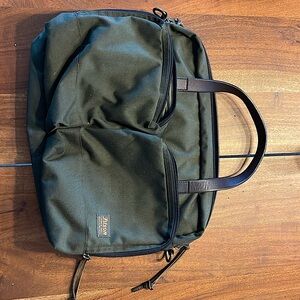 Filson Dryden otter green briefcase
